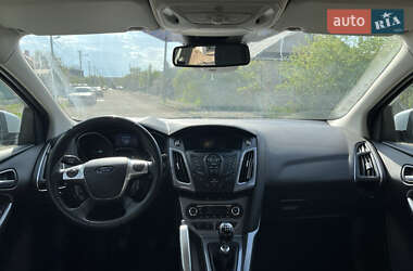 Універсал Ford Focus 2011 в 