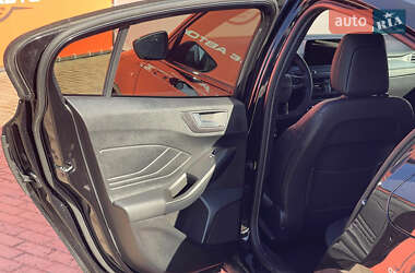 Хетчбек Ford Focus 2021 в 