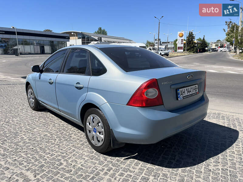 Седан Ford Focus 2010 в Днепре
