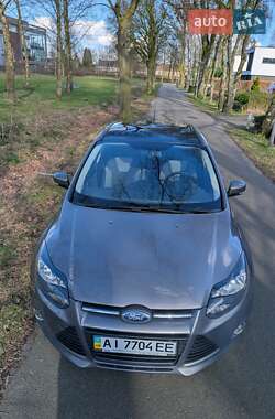 Седан Ford Focus 2013 в 