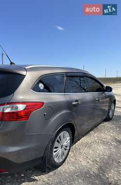 Универсал Ford Focus 2011 в 