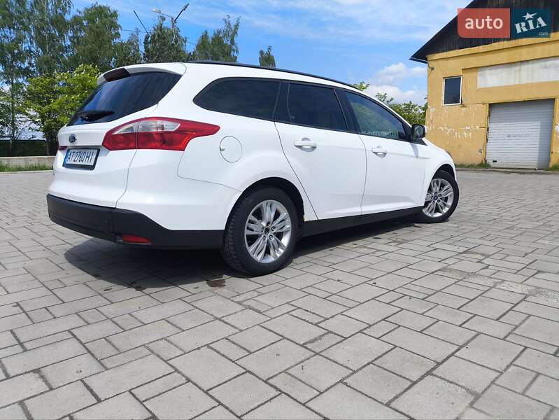Универсал Ford Focus 2011 в Долине