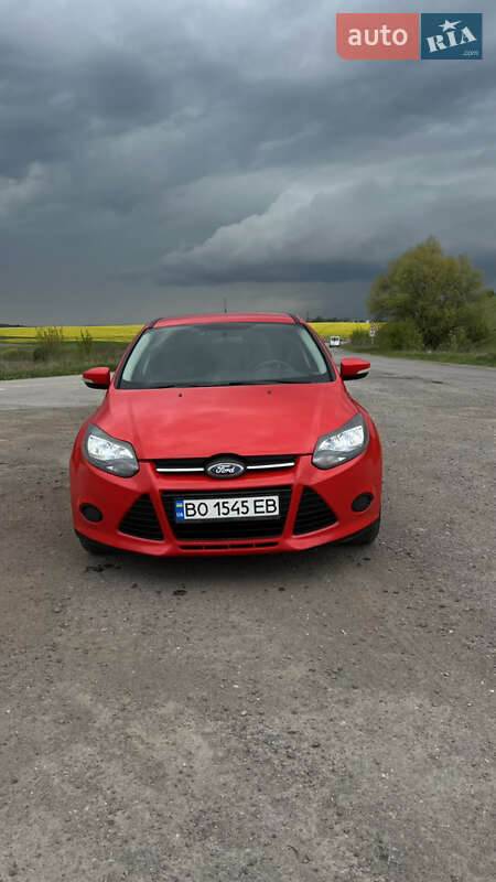 Хэтчбек Ford Focus 2014 в Тернополе