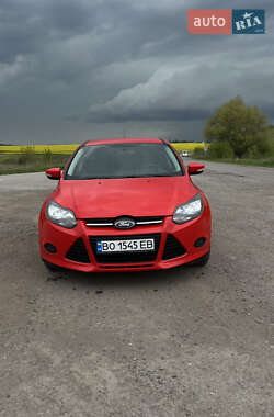 Хэтчбек Ford Focus 2014 в 