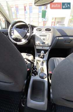 Седан Ford Focus 2008 в 