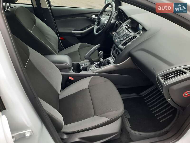 Универсал Ford Focus 2011 в Ровно