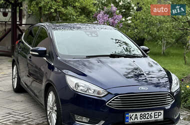 Хэтчбек Ford Focus 2015 в Киеве