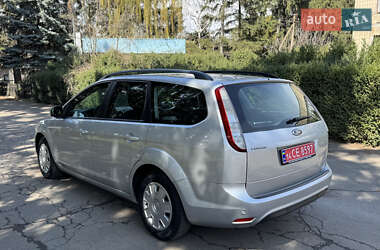 Универсал Ford Focus 2010 в 