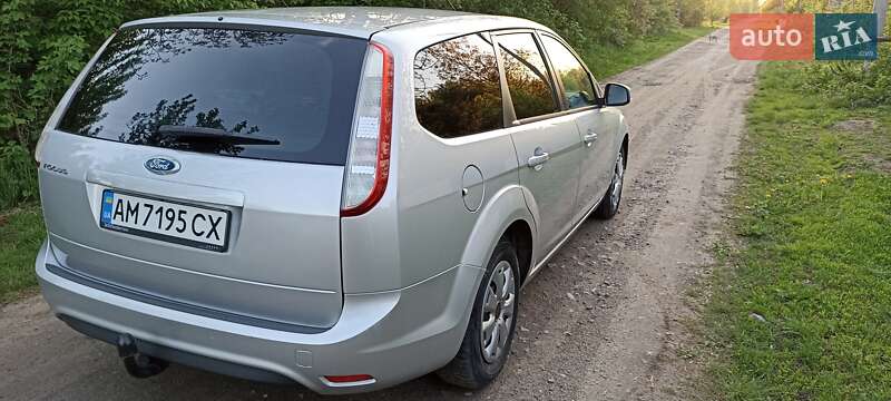 Универсал Ford Focus 2010 в 