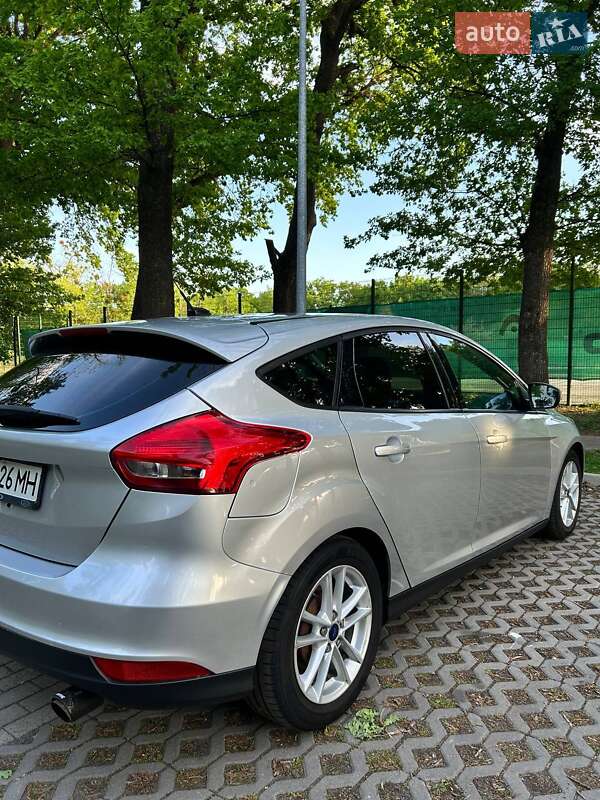 Хэтчбек Ford Focus 2016 в Харькове