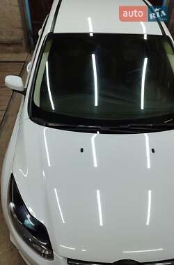 Хетчбек Ford Focus 2013 в 