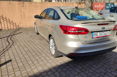 Седан Ford Focus 2018 в 