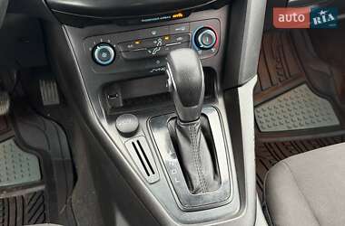 Хэтчбек Ford Focus 2018 в 