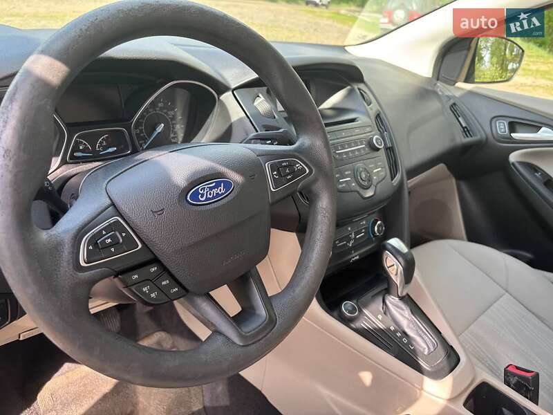 Седан Ford Focus 2015 в Киеве
