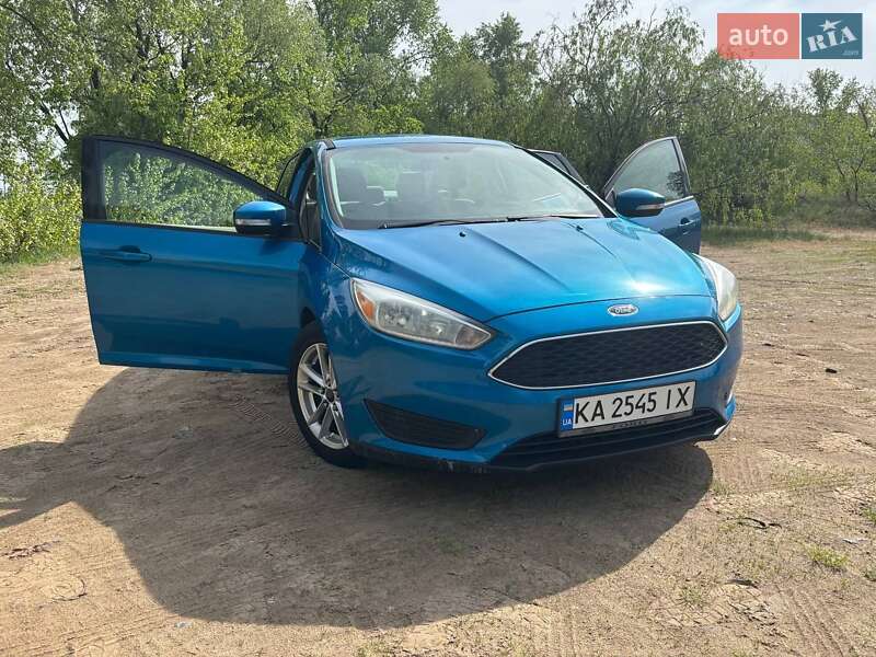 Седан Ford Focus 2015 в Киеве