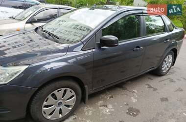 Седан Ford Focus 2010 в 