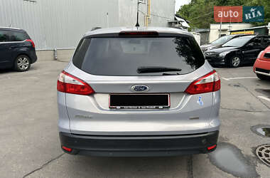 Універсал Ford Focus 2011 в 