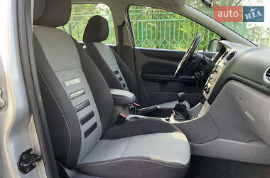 Универсал Ford Focus 2010 в 
