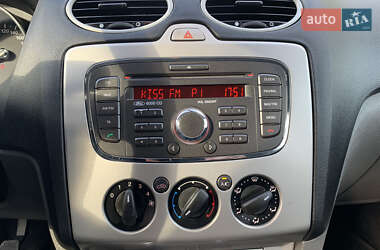 Универсал Ford Focus 2010 в 