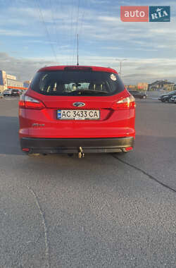 Универсал Ford Focus 2013 в 