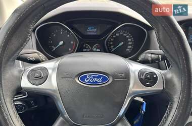 Универсал Ford Focus 2013 в 