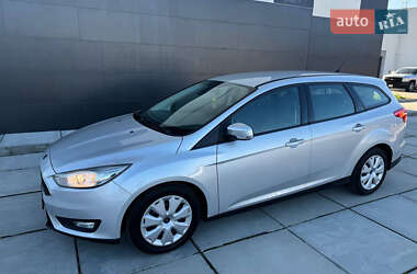 Универсал Ford Focus 2015 в 