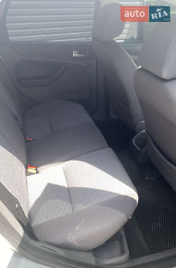 Універсал Ford Focus 2004 в 