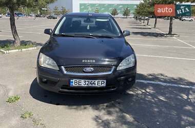 Седан Ford Focus 2007 в 