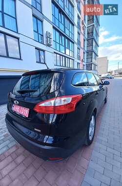 Универсал Ford Focus 2013 в 