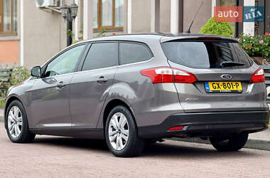 Универсал Ford Focus 2012 в 