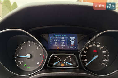 Универсал Ford Focus 2012 в 