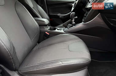 Универсал Ford Focus 2012 в 