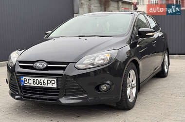 Седан Ford Focus 2014 в 