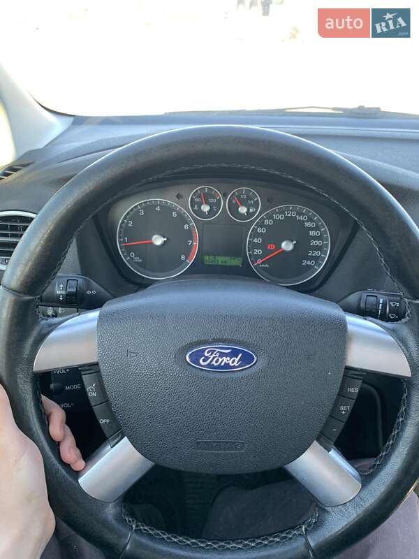 Универсал Ford Focus 2006 в Вышгороде