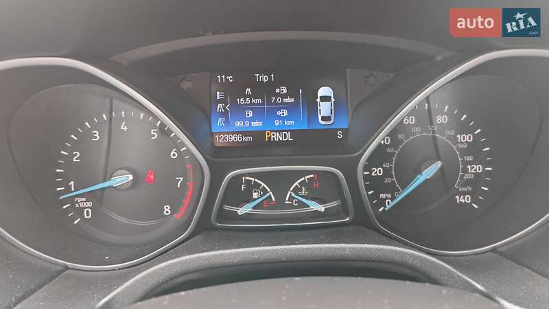 Хэтчбек Ford Focus 2015 в Ровно