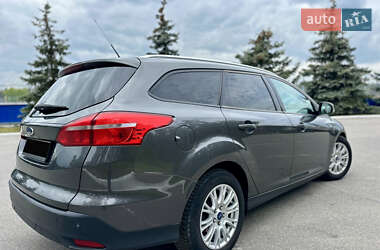 Универсал Ford Focus 2016 в 