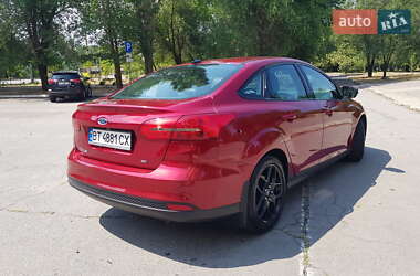 Седан Ford Focus 2016 в 