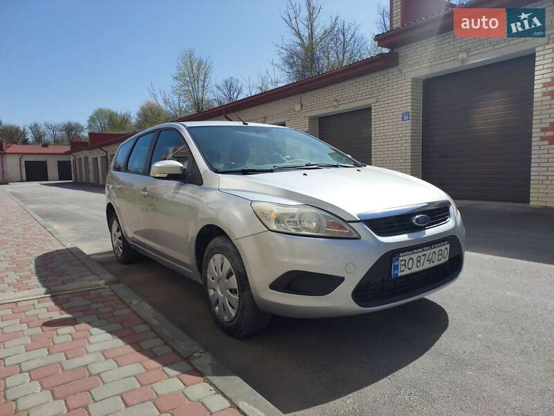 Ford Focus 2010