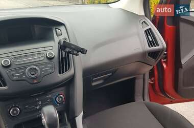 Хетчбек Ford Focus 2018 в 