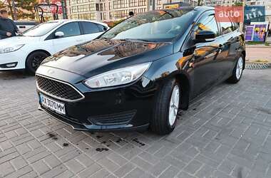 Хэтчбек Ford Focus 2017 в 