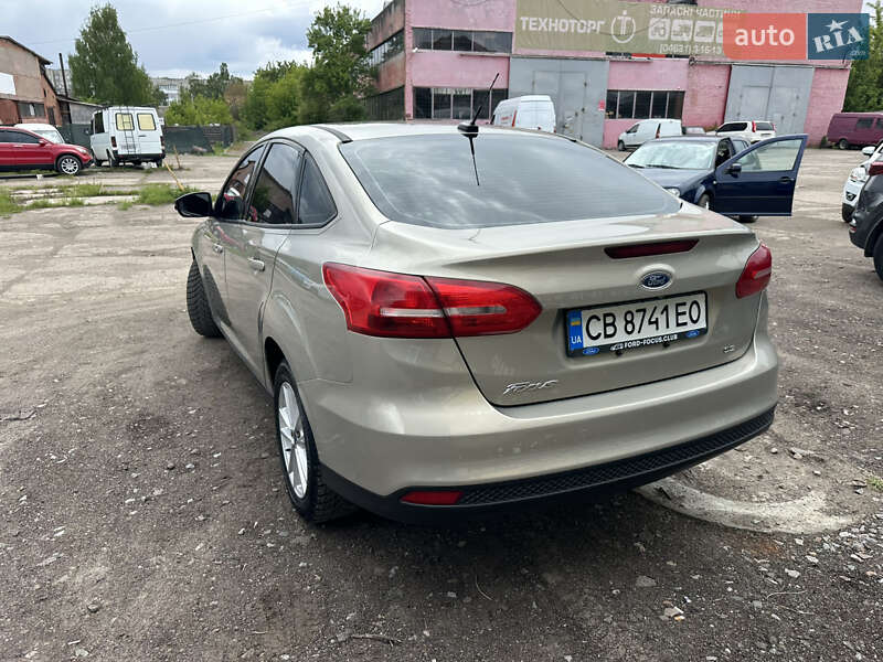 Седан Ford Focus 2015 в Ніжині