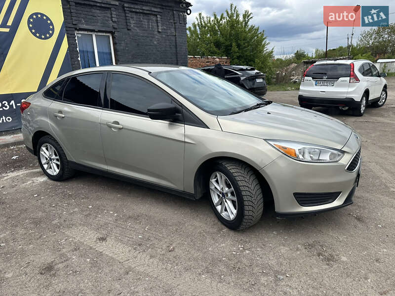Седан Ford Focus 2015 в Ніжині