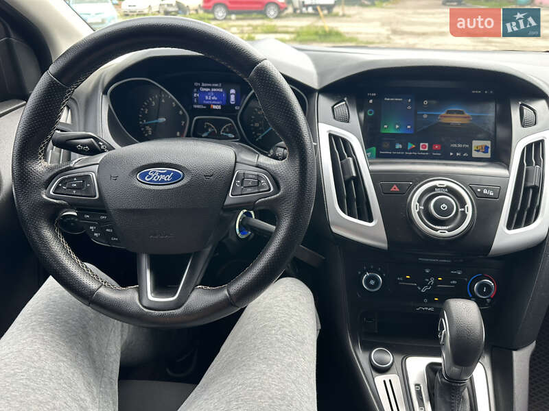 Седан Ford Focus 2015 в Ніжині
