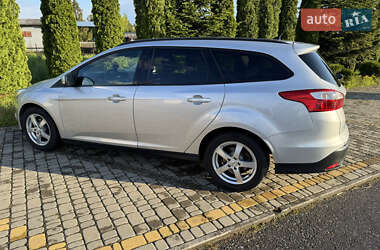 Универсал Ford Focus 2011 в 