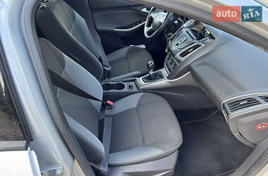 Универсал Ford Focus 2011 в 