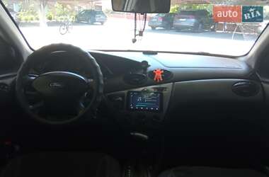 Хэтчбек Ford Focus 2003 в Одессе