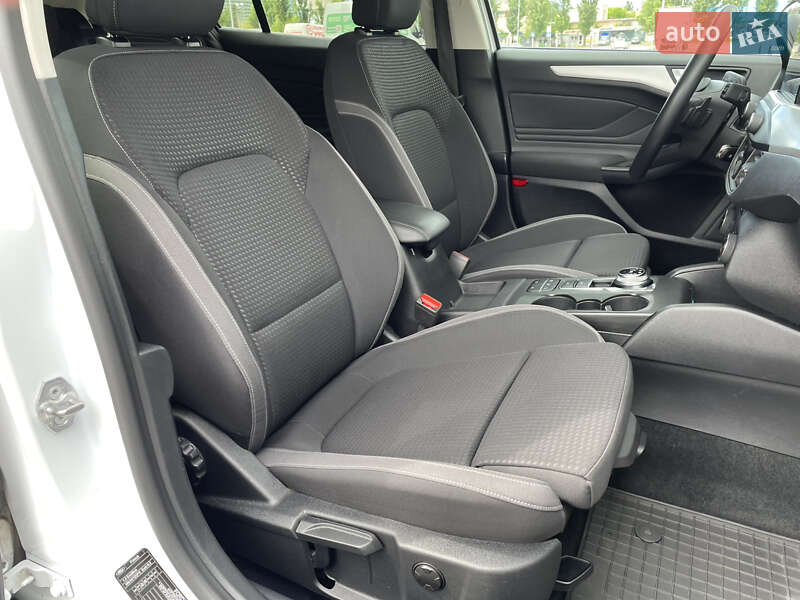Универсал Ford Focus 2019 в Киеве