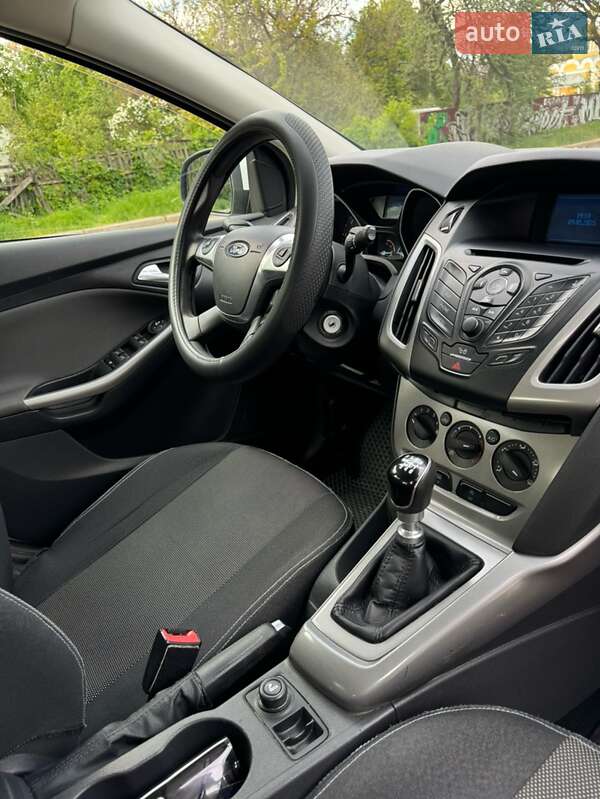 Универсал Ford Focus 2012 в Чернигове фото 6 Универсал Ford Focus 2012 в Чернигове