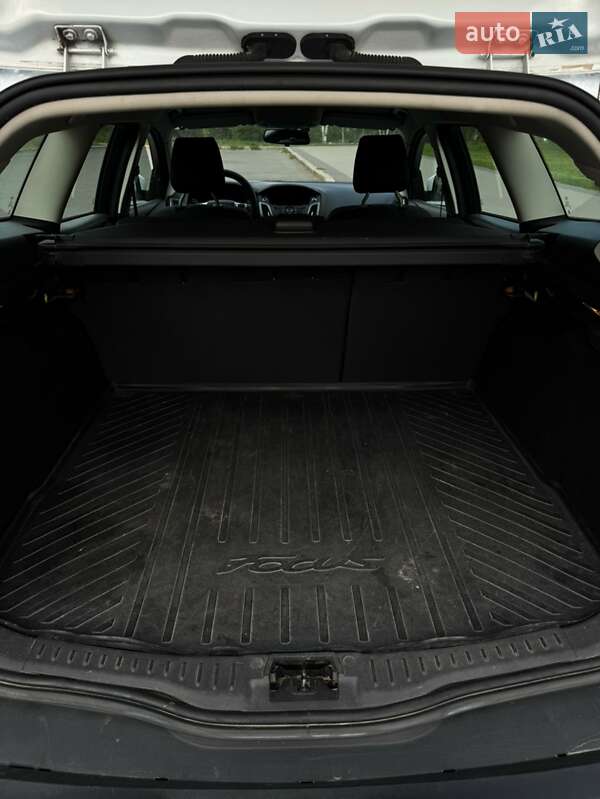 Универсал Ford Focus 2012 в Чернигове фото 12 Универсал Ford Focus 2012 в Чернигове