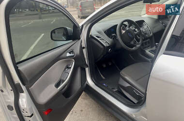 Седан Ford Focus 2013 в 
